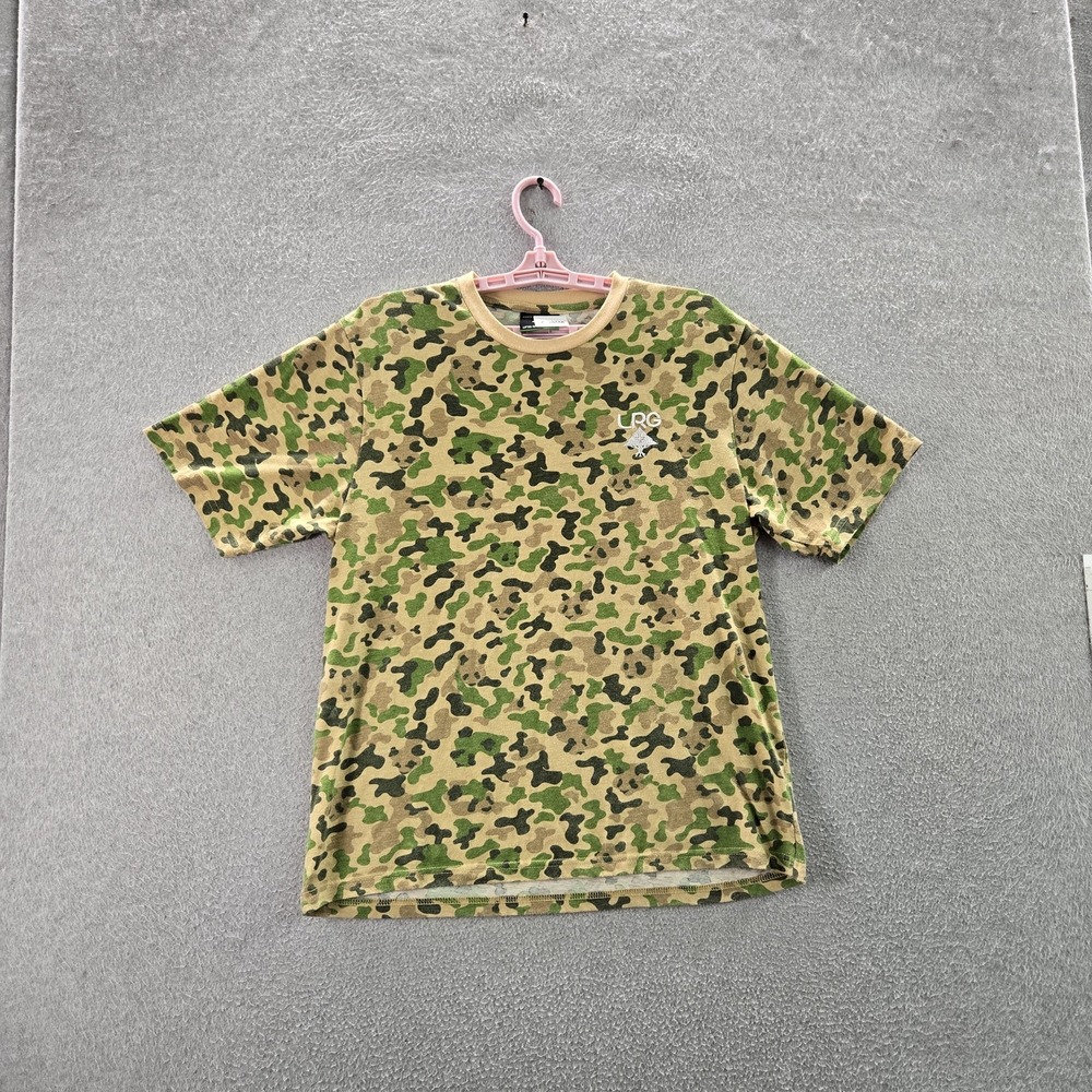 LRG‎ Men Shirt SMALL Green Embroidered Camouflage Logo Activewear Grunge Short